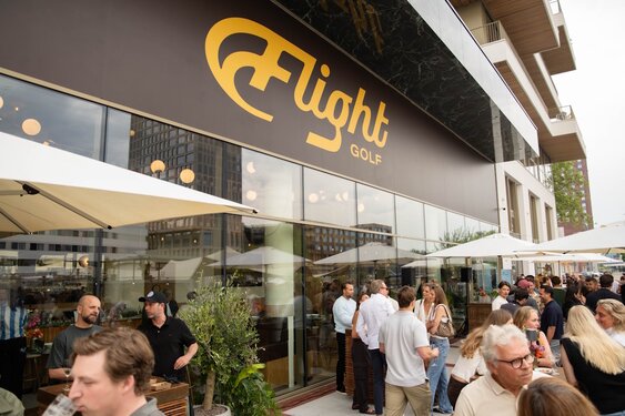 Succesvol openingsweekend voor Flight Golf aan Willem Fenengastraat