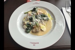 Café Restaurant De Baanderij brengt legendarische naam terug op de NDSM-werf
