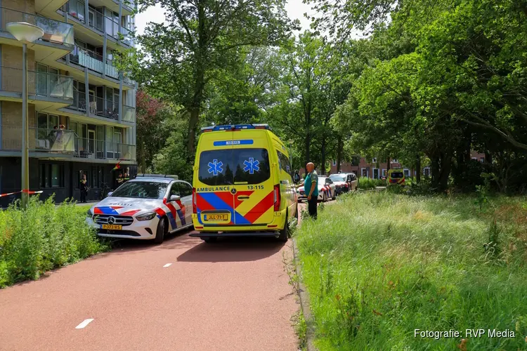 Man (22) aangehouden na schietincident in kapperszaak Kouwenoord