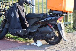 Gewonde na botsing tussen scooters in Amsterdam