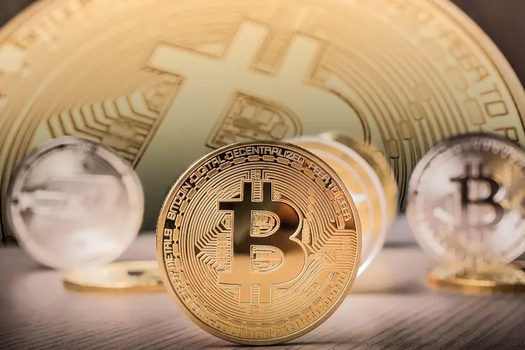 Blockchainprojecten zoeken aansluiting bij de financiële wereld