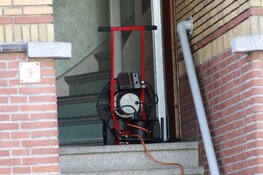 Kleine ovenbrand zorgt voor rookontwikkeling aan de Adolf van Nassaustraat in Amsterdam