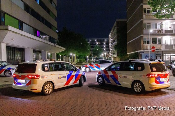 Gewonde na steekincident in flat Rijswijkstraat