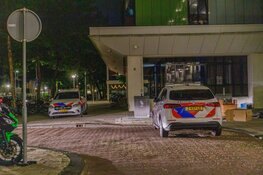 Gewonde na steekincident in flat Rijswijkstraat