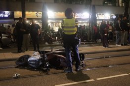 Drie gewonden bij scooterongeval op Slotenmeerlaan