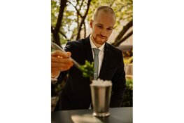 Okura introduceert de allereerste 'Cocktail Omakase' van Amsterdam op het terras van Serre