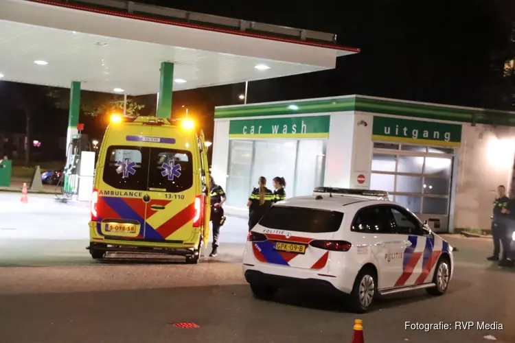 Gewonde na mogelijke steekpartij bij tankstation in Amsterdam