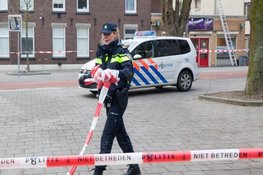 Overleden persoon aangetroffen in het water aan het IJdok in Amsterdam