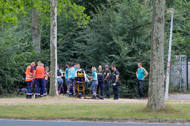 Gewonde na steekpartij op de Contactweg in Amsterdam