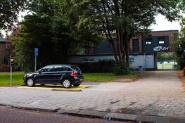 Opvallende parkeerplekken stimuleren nuchter rijden