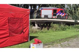 Overleden persoon aangetroffen in water Oostzaan