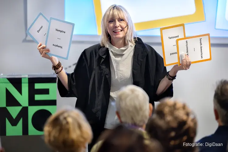 Mary Flanagan pleit tijdens Technologierede bij NEMO Science Museum voor spel, verbeelding en ontmoeting.