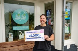 Buuf & Buur Nieuwendam ontvangt 5.000 euro voor verbindend straatvoetbaltoernooi