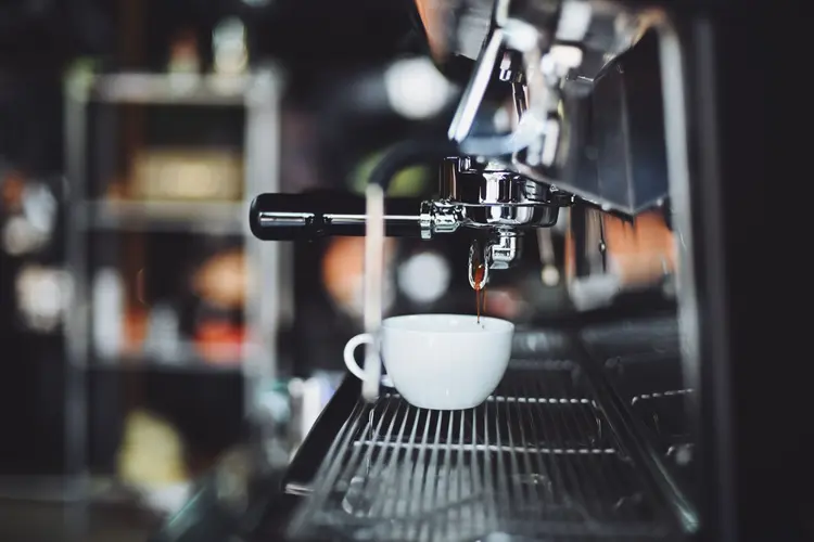Een espressomachine voor je Amsterdamse zaak in drie keer betalen?