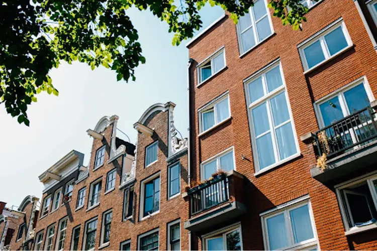 RD Vastgoed - Waarom Amsterdamse vastgoedbeleggers de verkoop van hun huurwoning overwegen